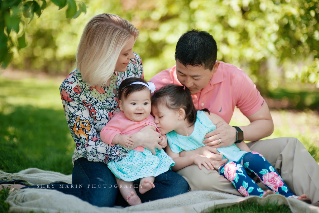 Spring Family Photos | Frederick Maryland Family Photographer