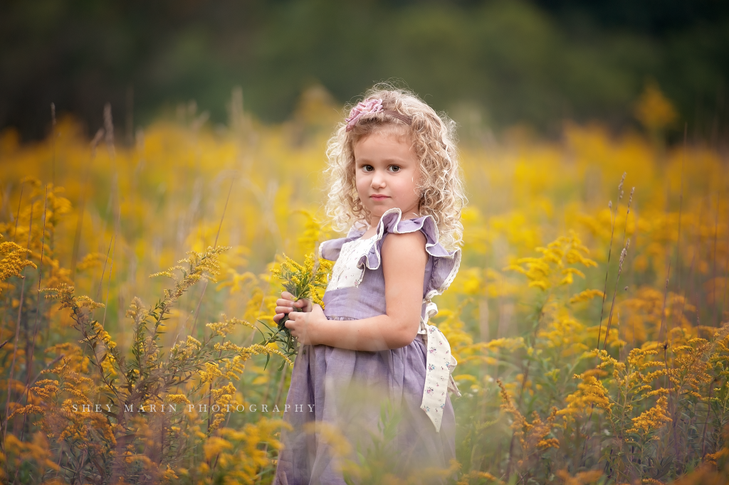 Goldenrod fields | Frederick Maryland childrens photographer