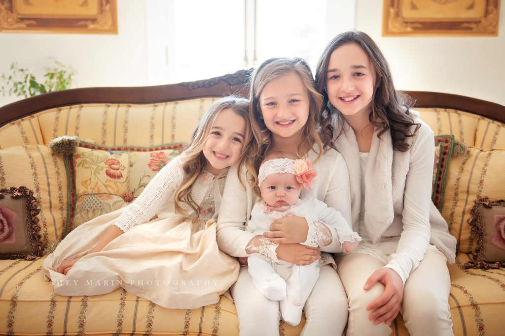 Four sisters | Chevy Chase baby photographer