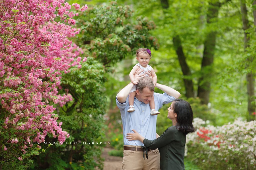 Spring baby girl | Bethesda Maryland family photographer