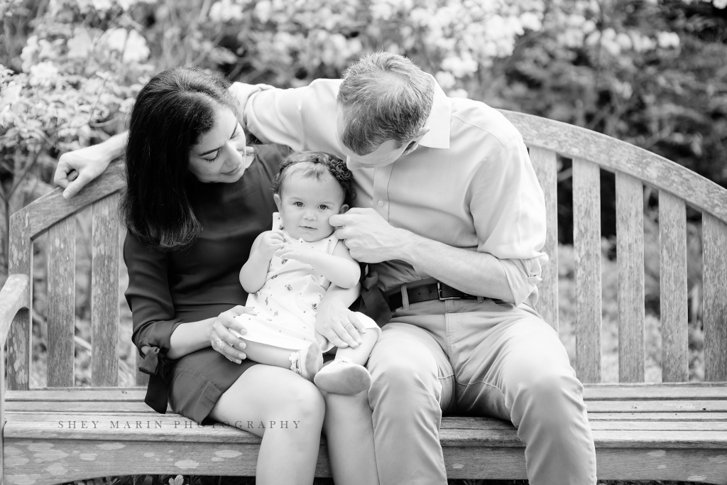 Spring baby girl | Bethesda Maryland family photographer