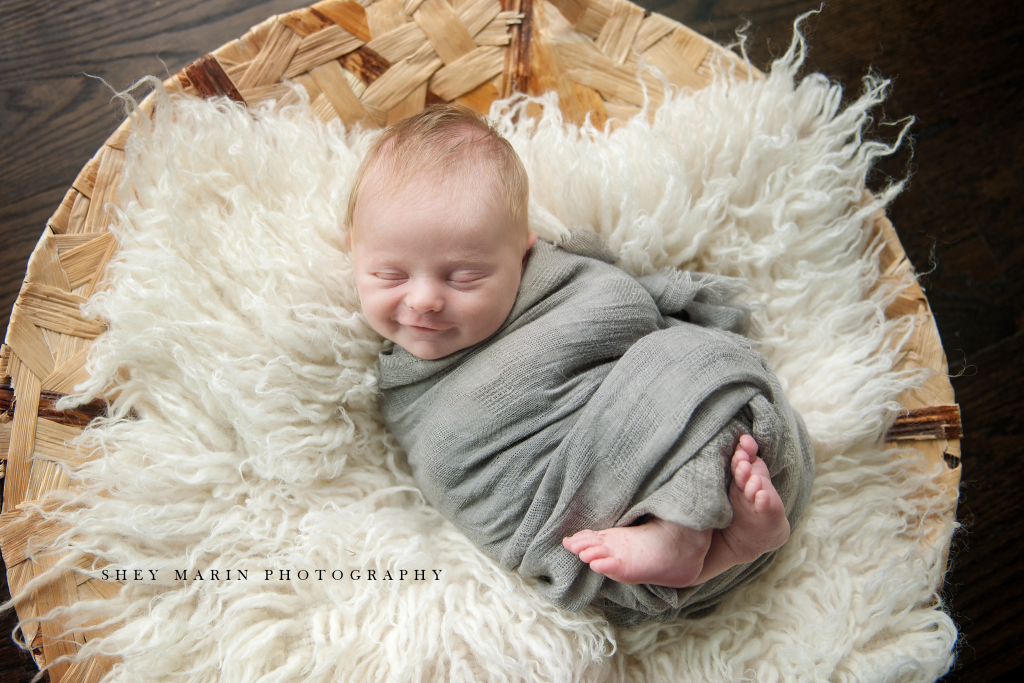 Lifestyle newborn | washington dc baby photographer