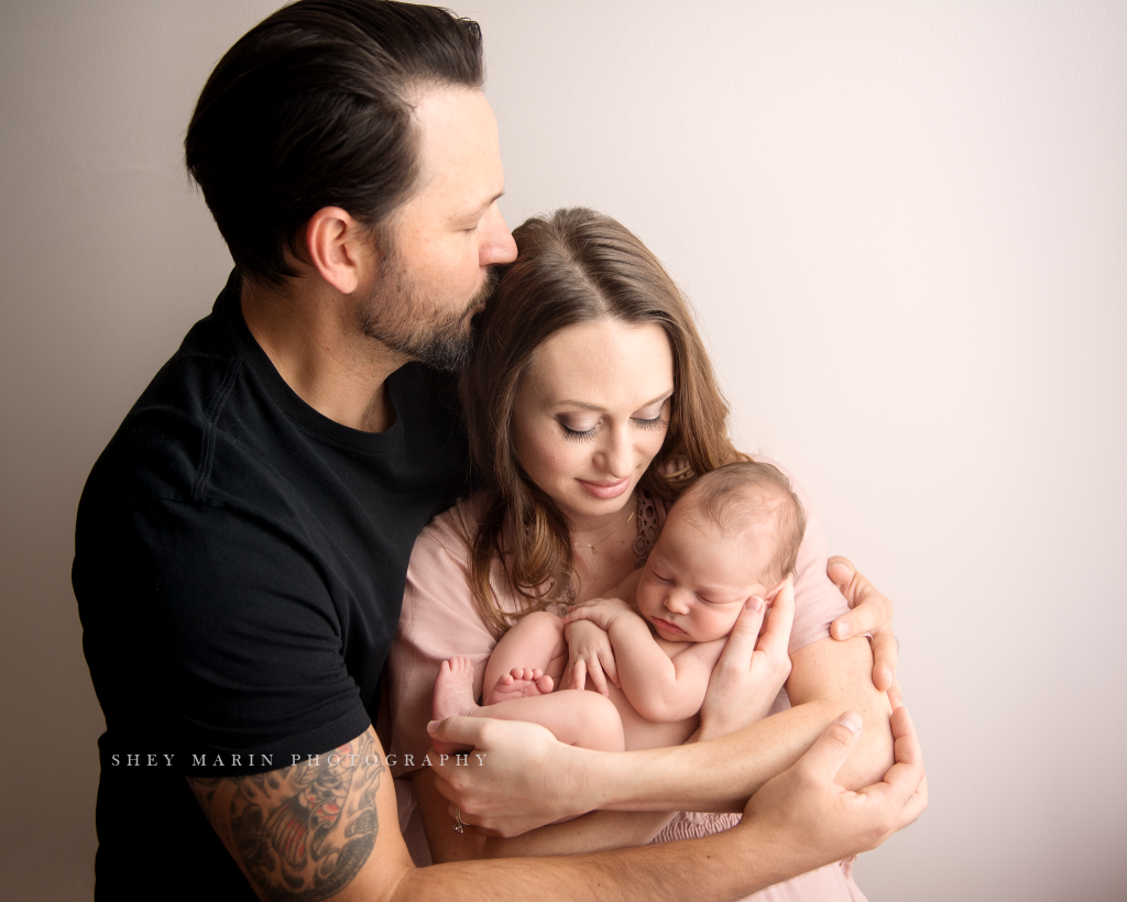 Frederick Maryland newborn baby photographer | nephew baby with mom and dad