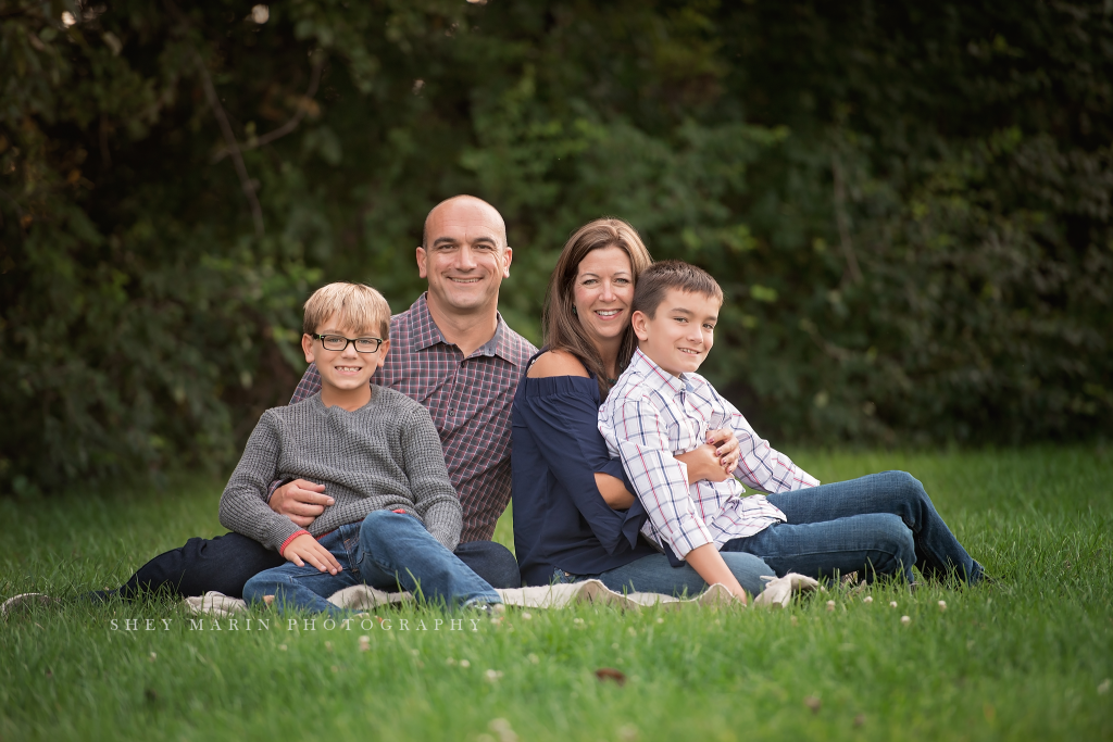 Frederick Maryland children and family photographed in grassy meadow