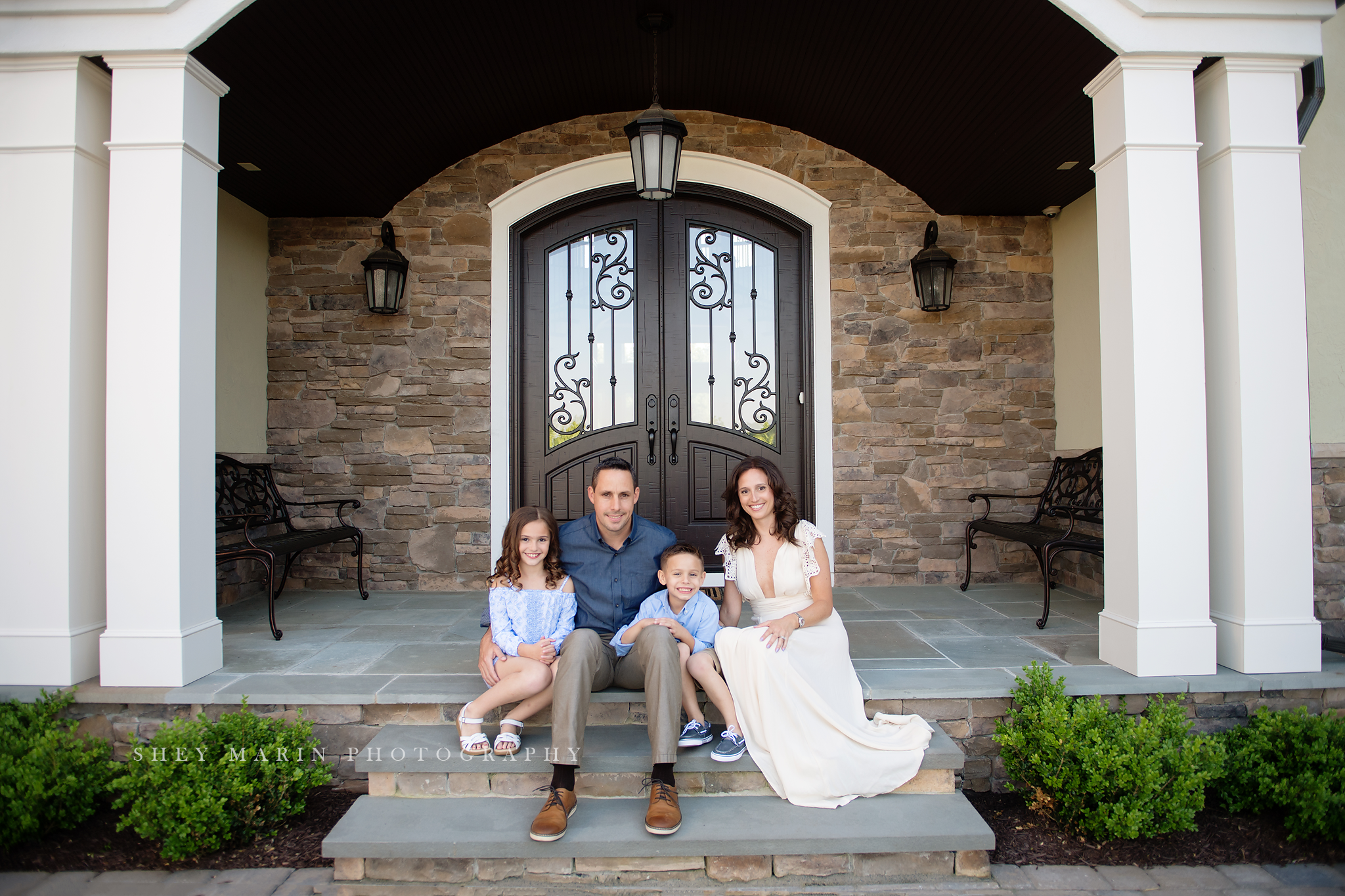 beautiful frederick maryland home family session