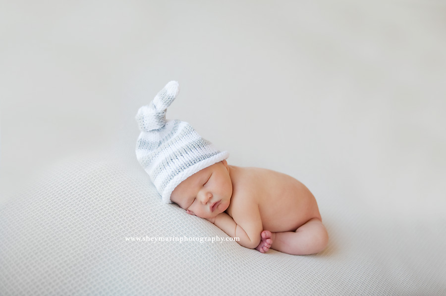 Frederick Maryland Newborn Photographer