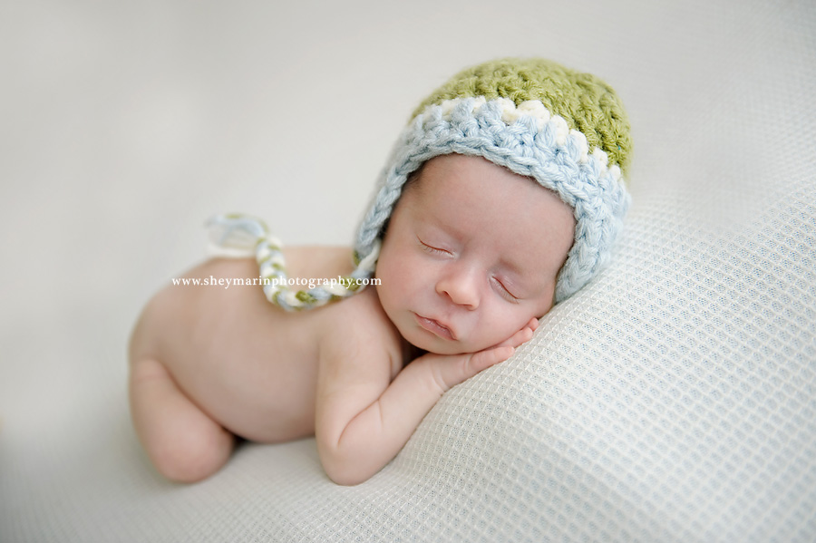 Frederick MD Newborn photographer