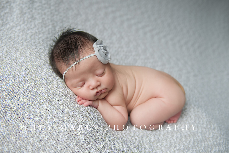 Frederick Maryland newborn photographer