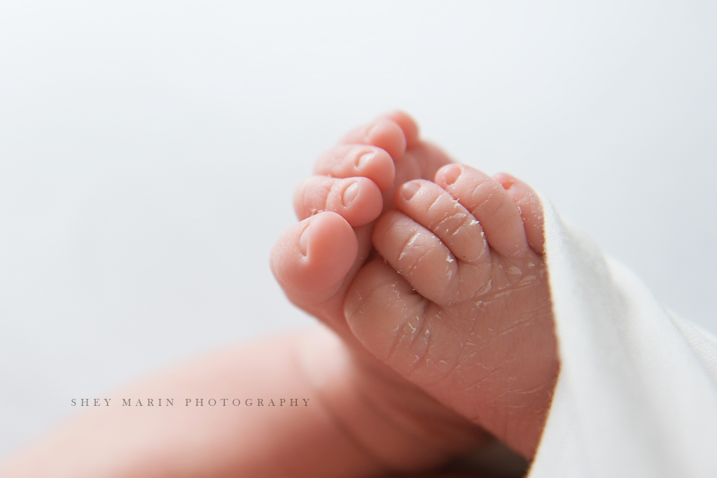 baby girl | Frederick Maryland newborn photographer