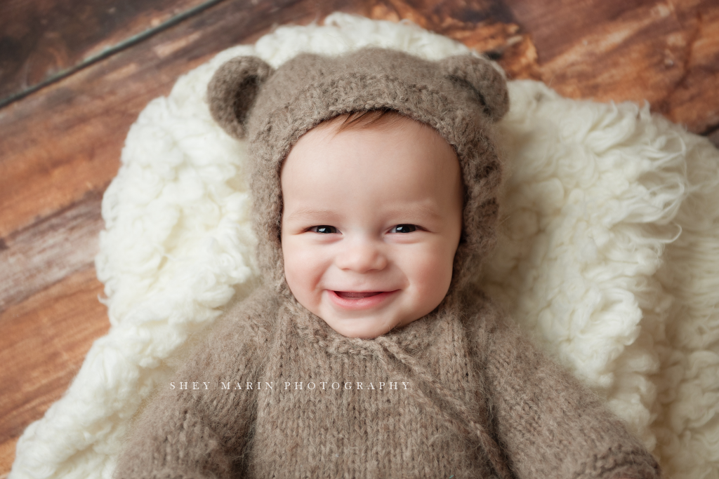 sitter 6 month old | Frederick Maryland baby photographer