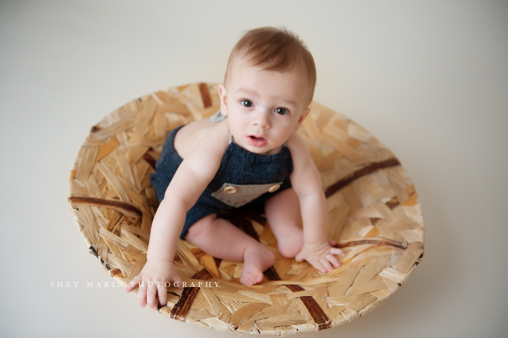 sitter 6 month old | Frederick Maryland baby photographer