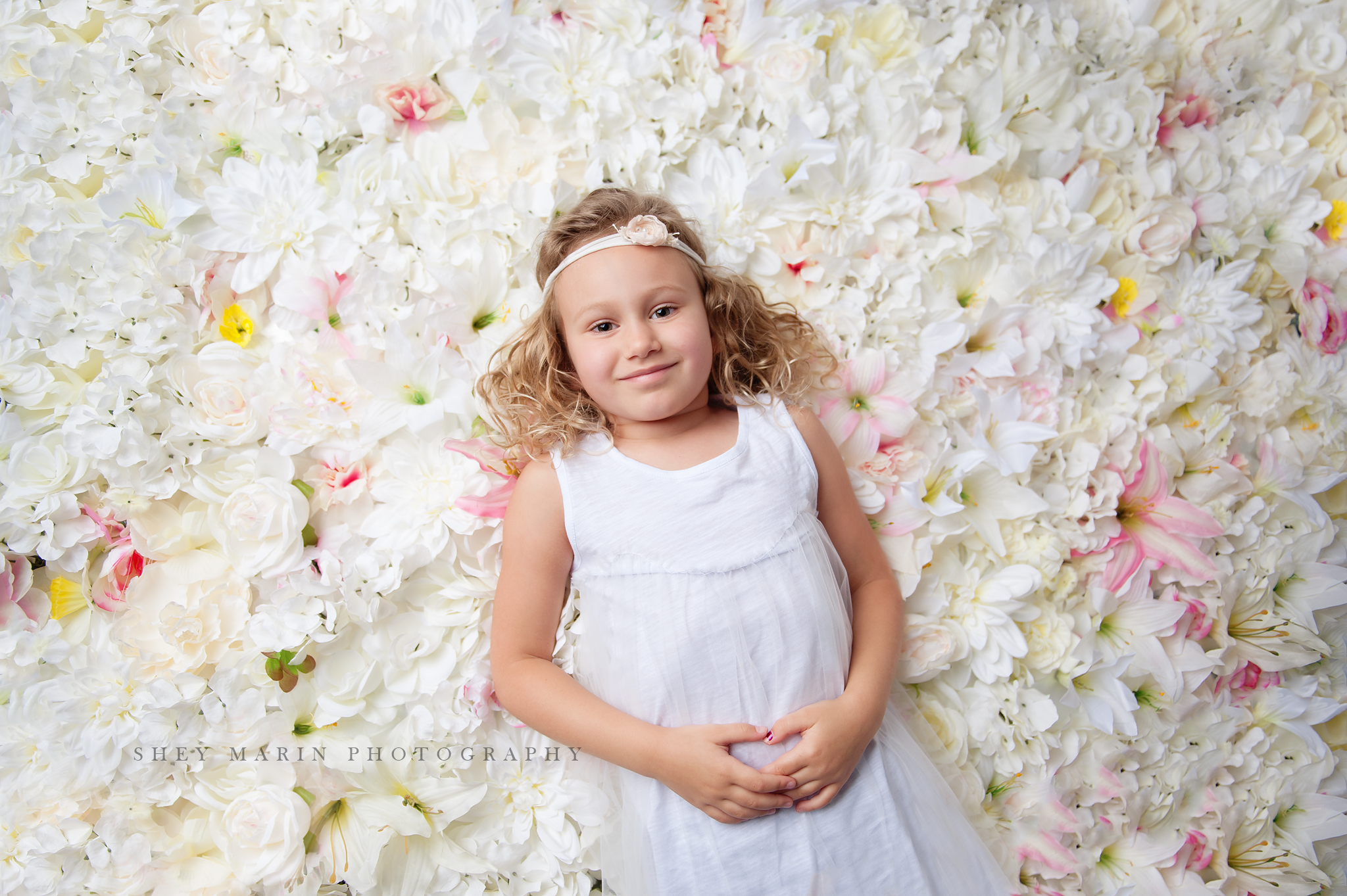 flower wall daughter | Frederick maryland child photographer