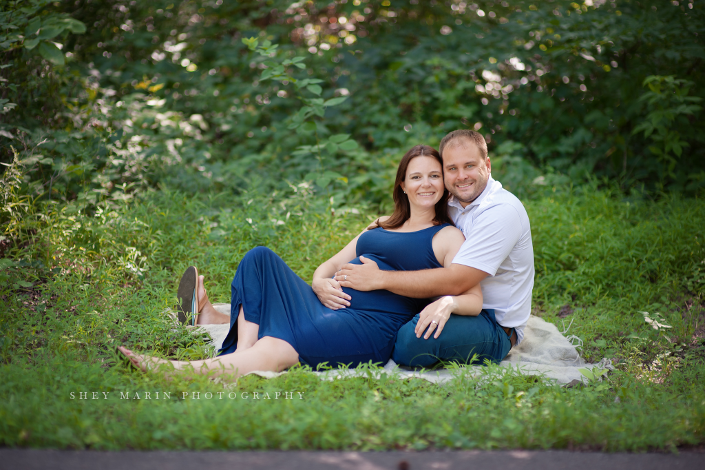 Travel maternity session | Washington DC family photographer