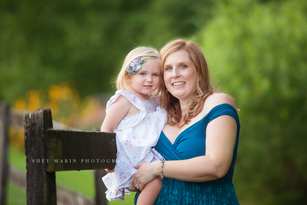 flower maternity session | Frederick Maryland photographer