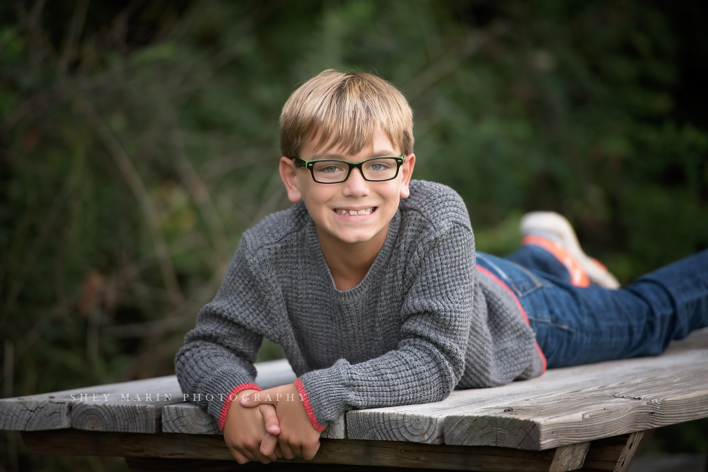 Frederick Maryland children and family photographed on a bench