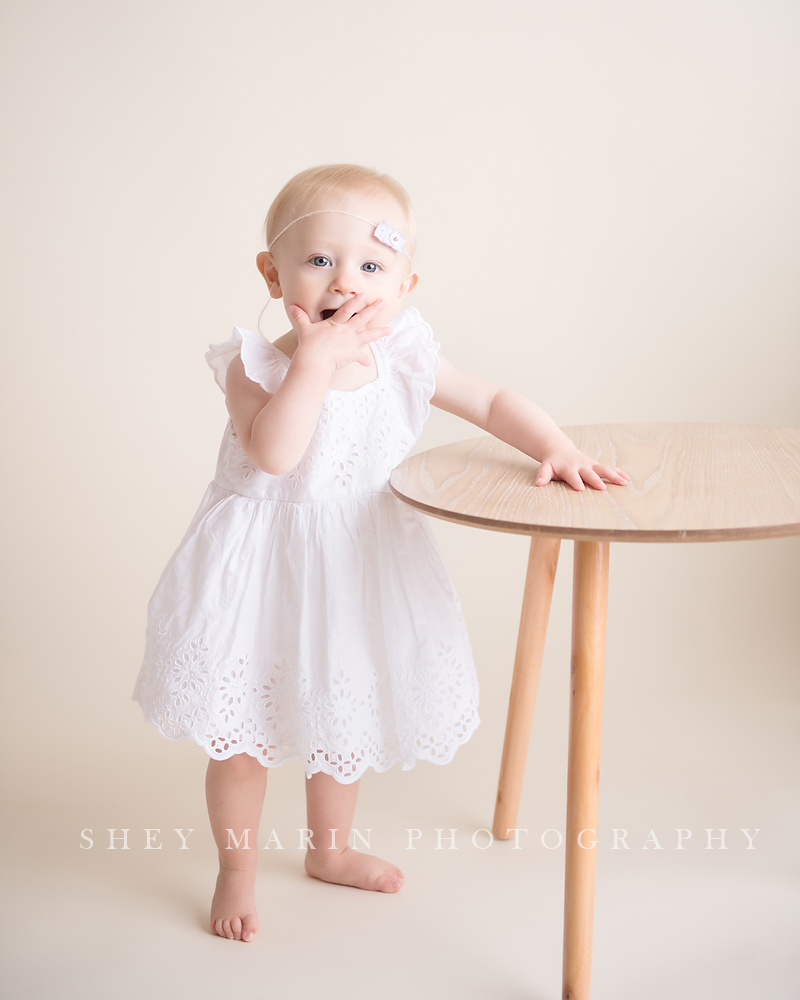 cake smash one year old frederick maryland photographer