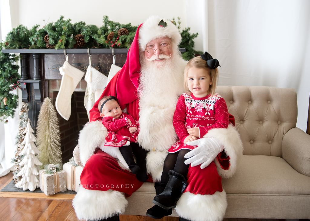 Santa Claus mini sessions Frederick Maryland photographer