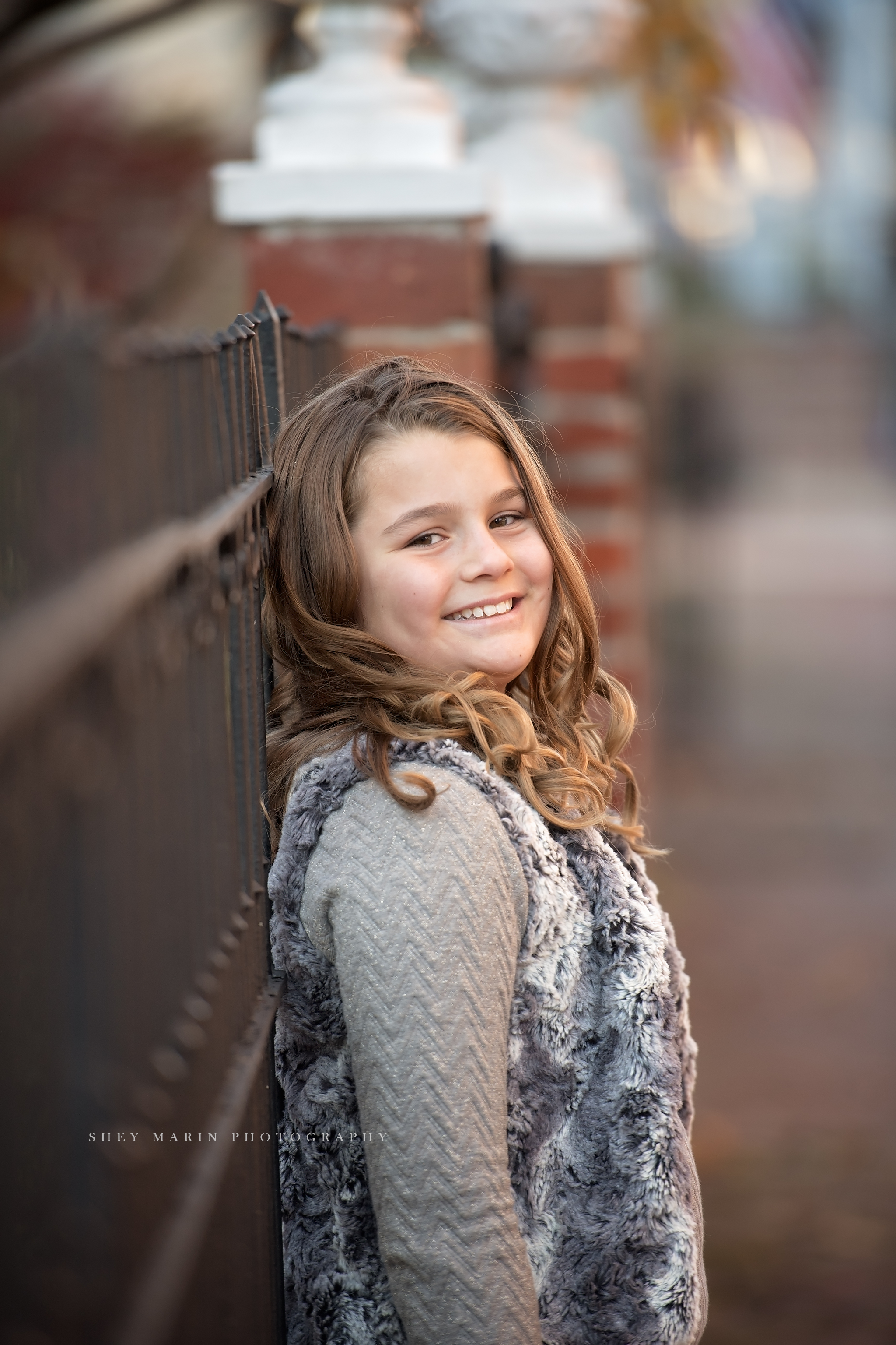 downtown Frederick Maryland family photosession winter