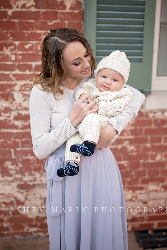 downtown Frederick Maryland family photosession winter