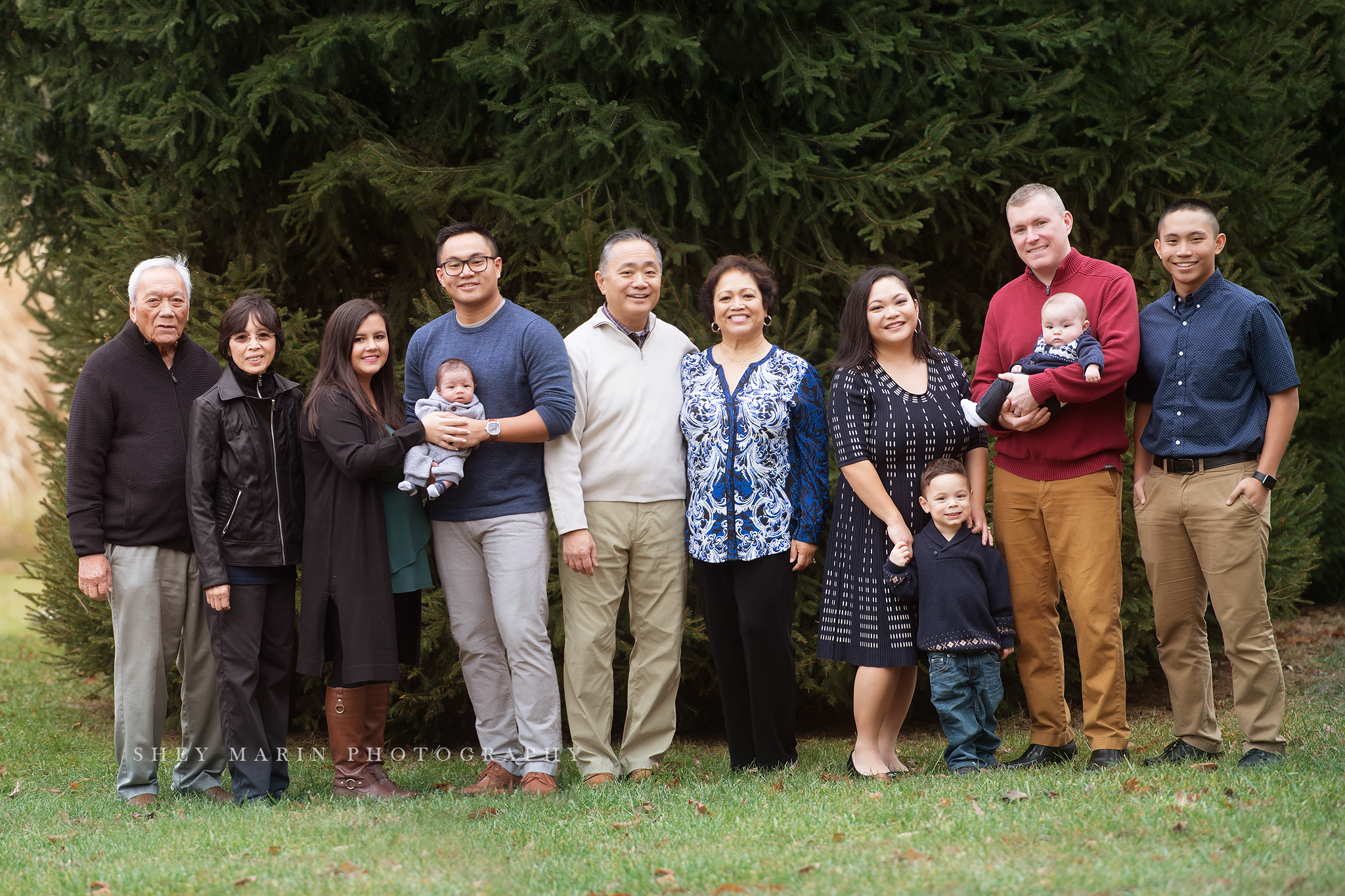 Frederick Maryland Christmas Family photographer