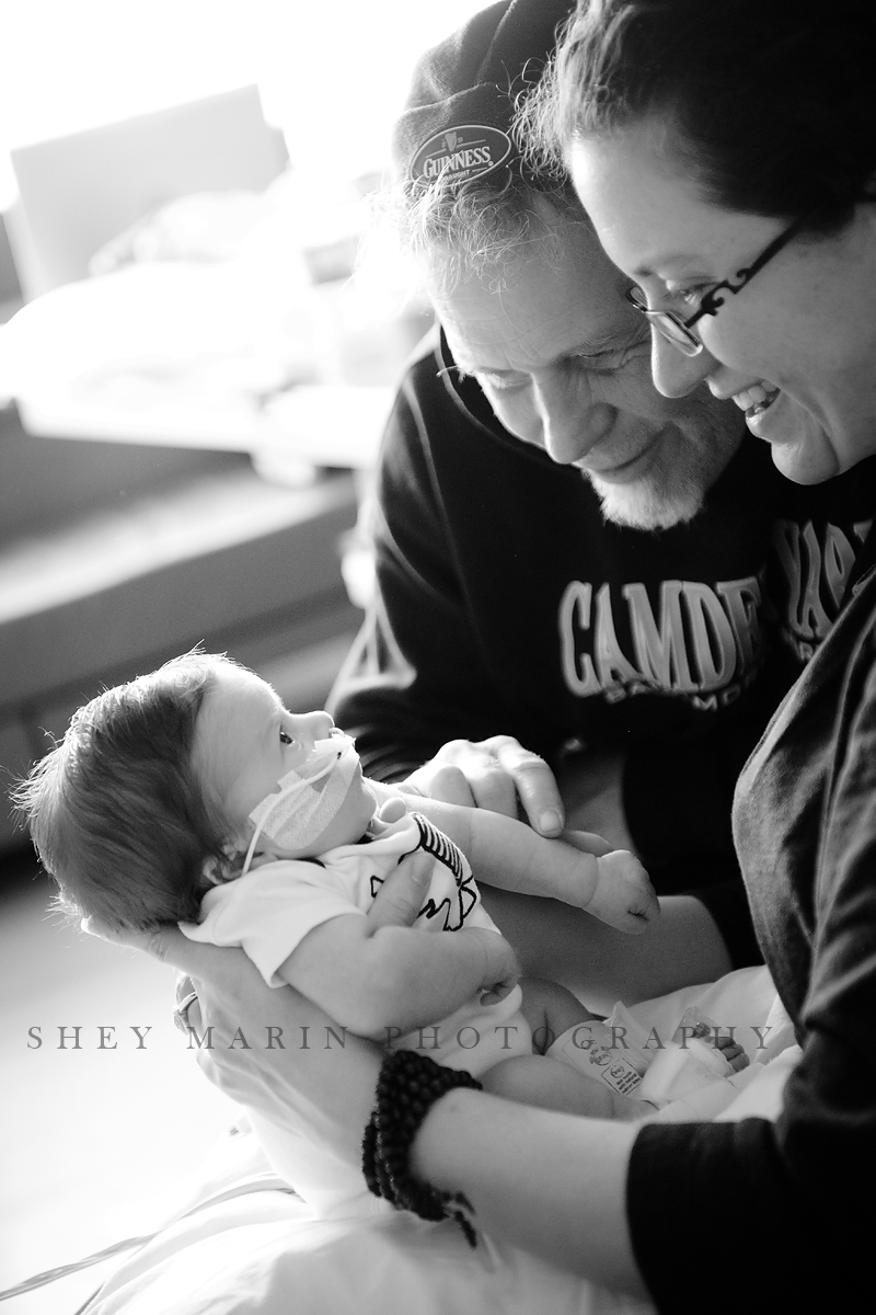 Hospital newborn photosession Maryland