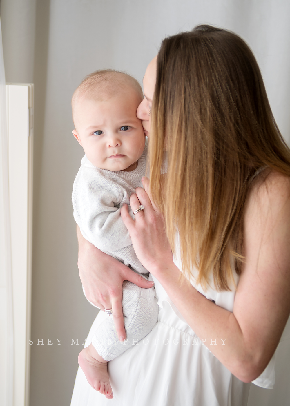 Motherhood studio sessions 