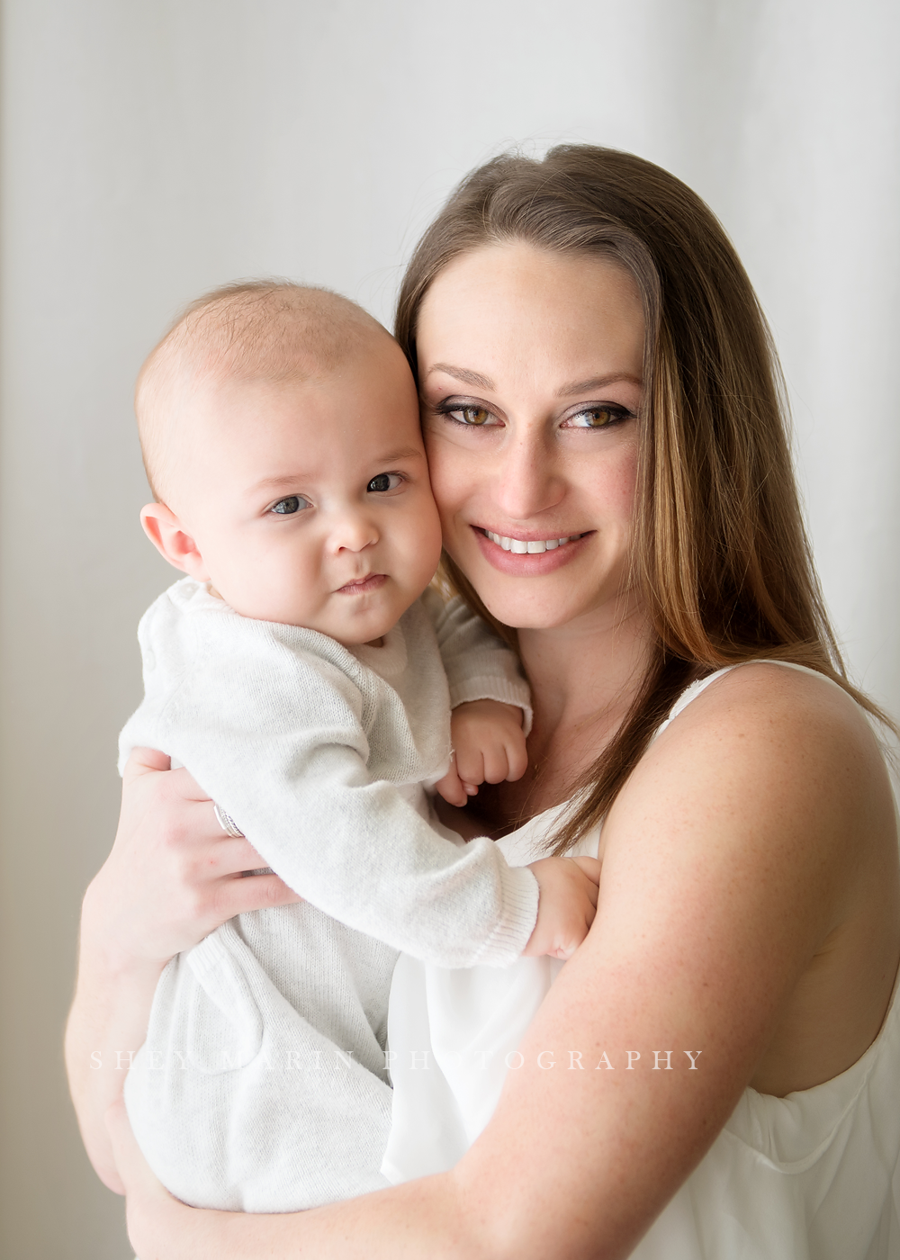 Motherhood studio sessions 