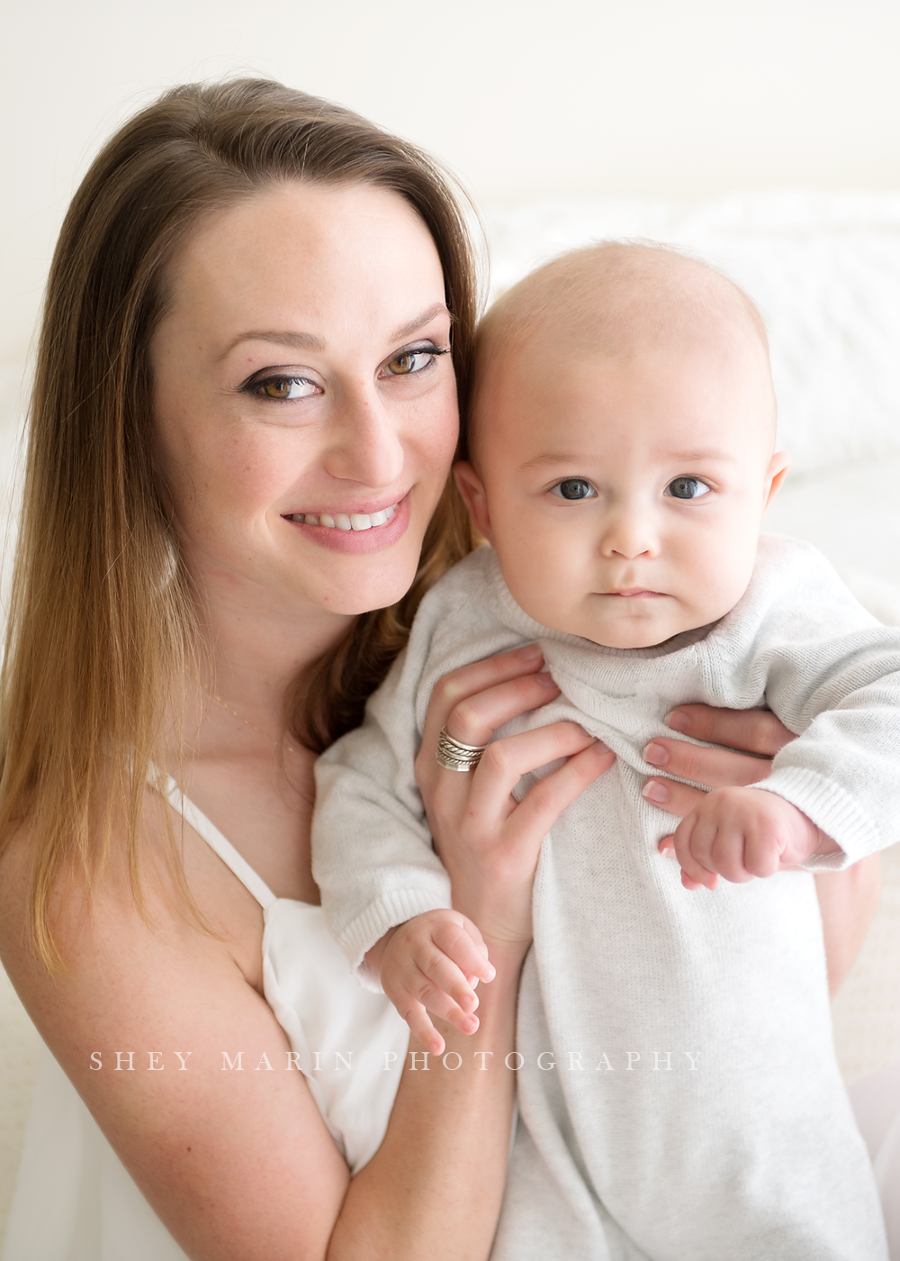 Motherhood studio sessions 