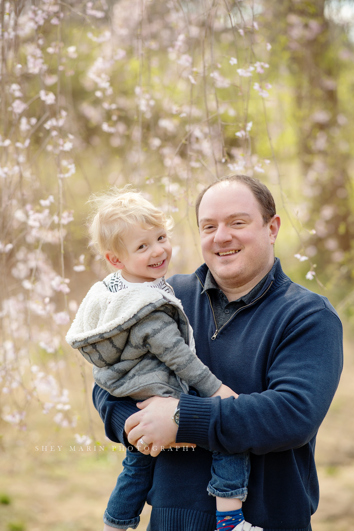 weeping cherries Washington DC family photographer