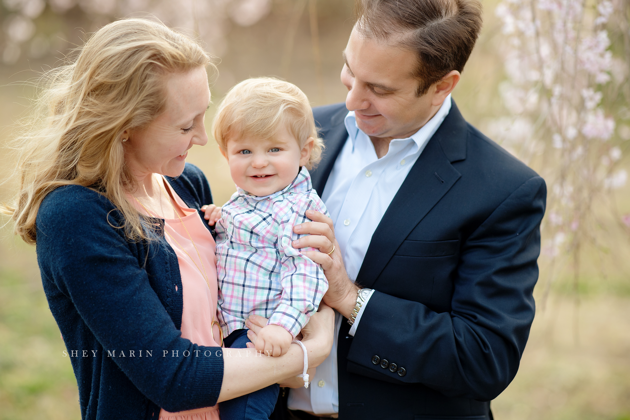 Spring cherry blossom family photosession Washington DC