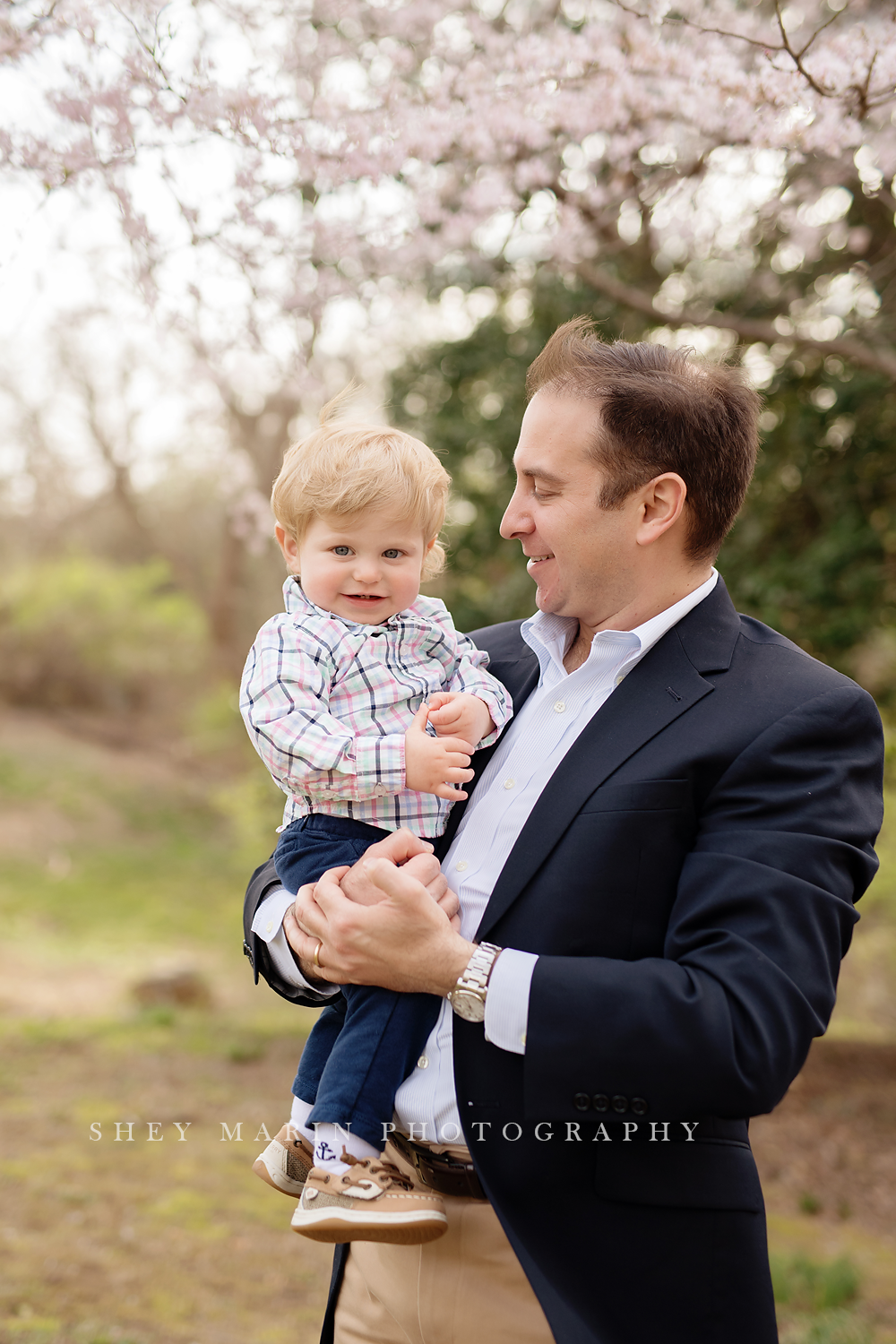 Spring cherry blossom family photosession Washington DC