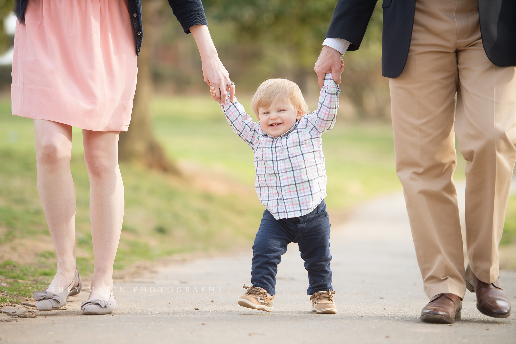 Spring cherry blossom family photosession Washington DC