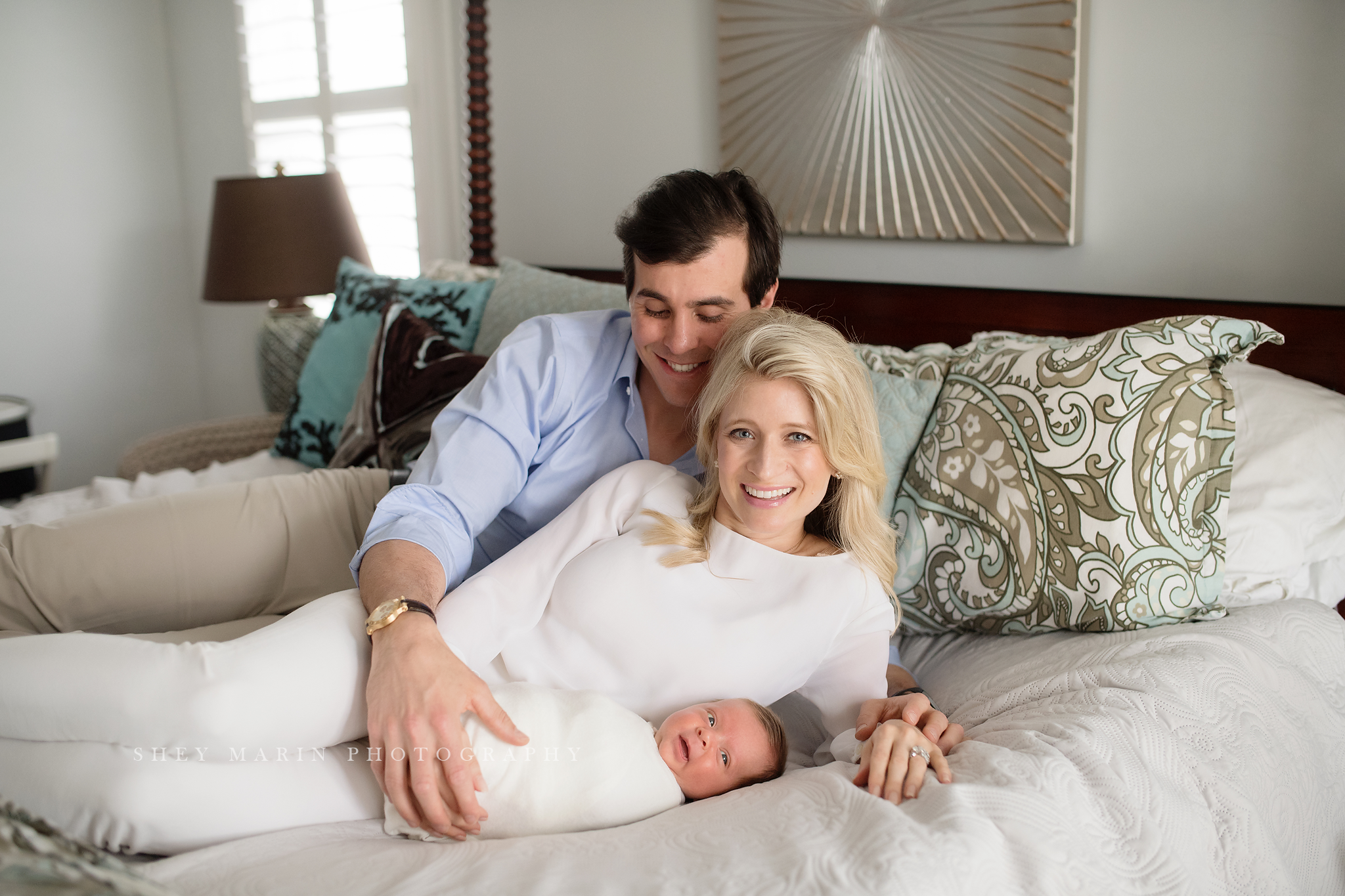 lifestyle newborn portraits Washington DC