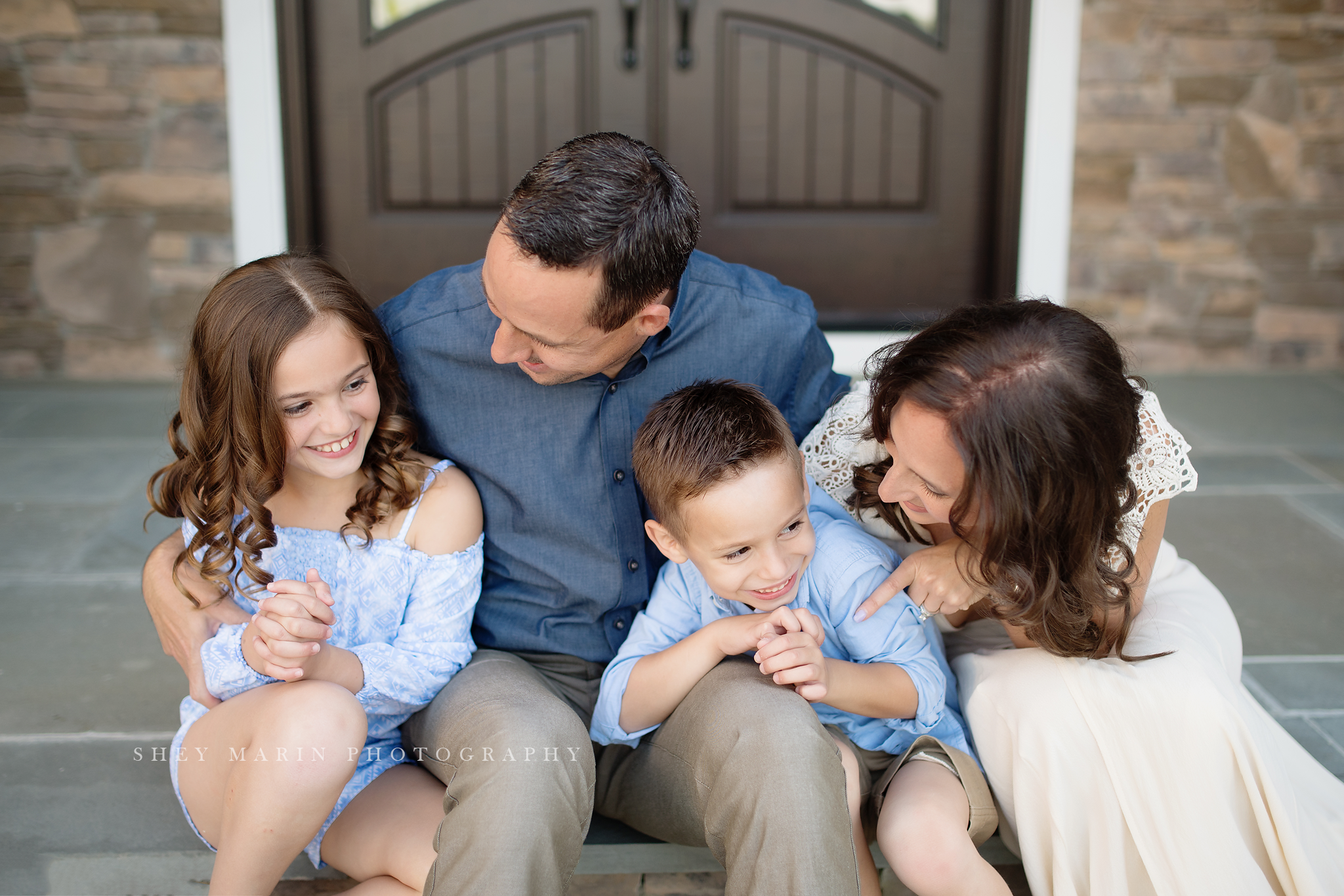 beautiful frederick maryland home family session