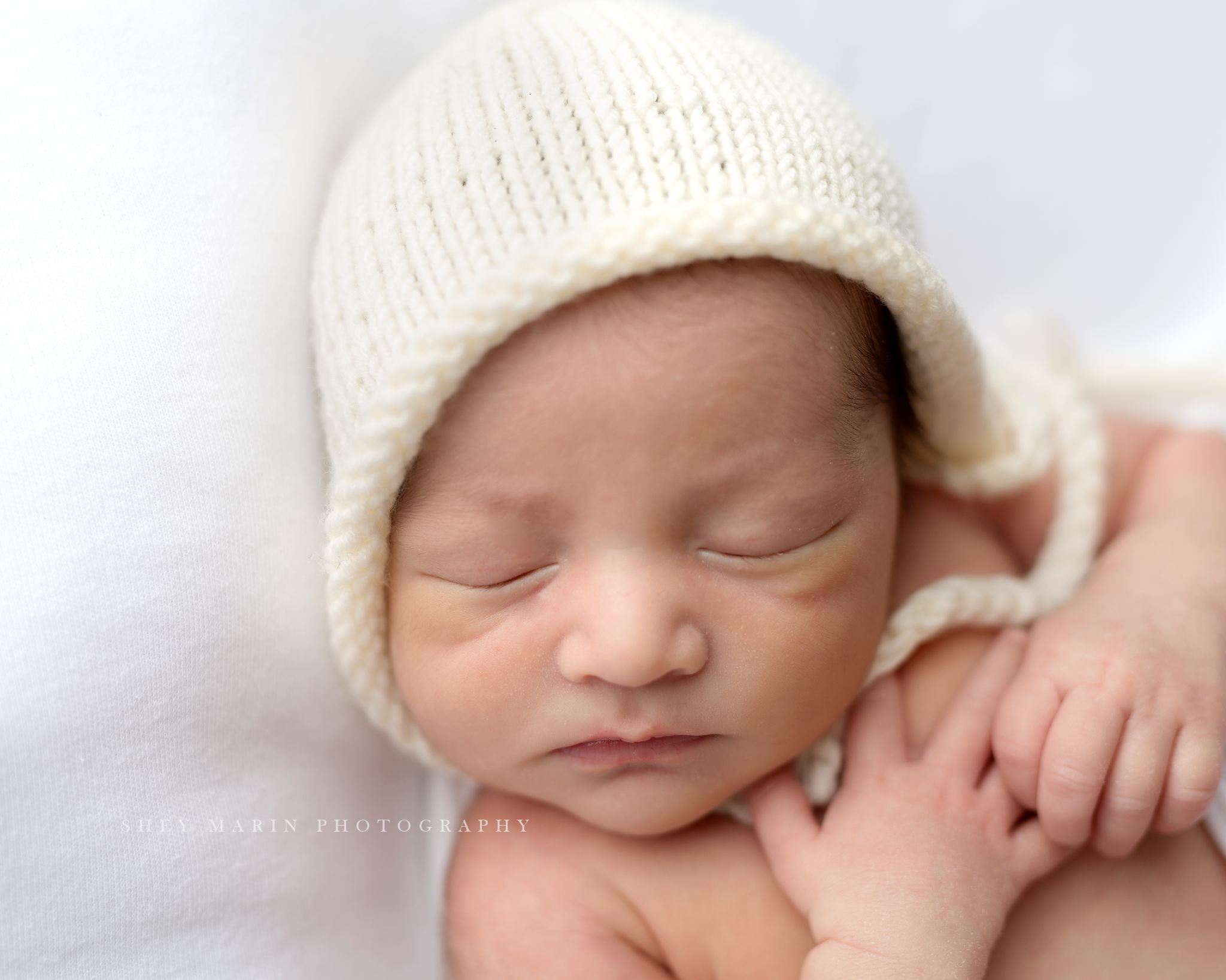 Frederick Maryland newborn baby photo session