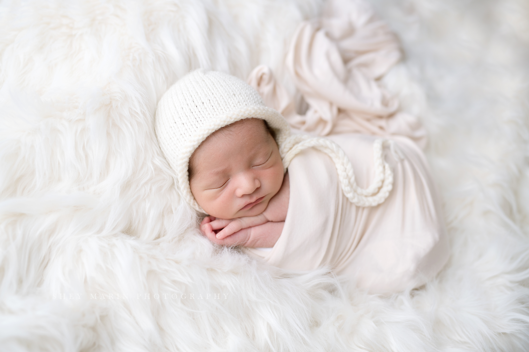 Frederick Maryland newborn baby photo session