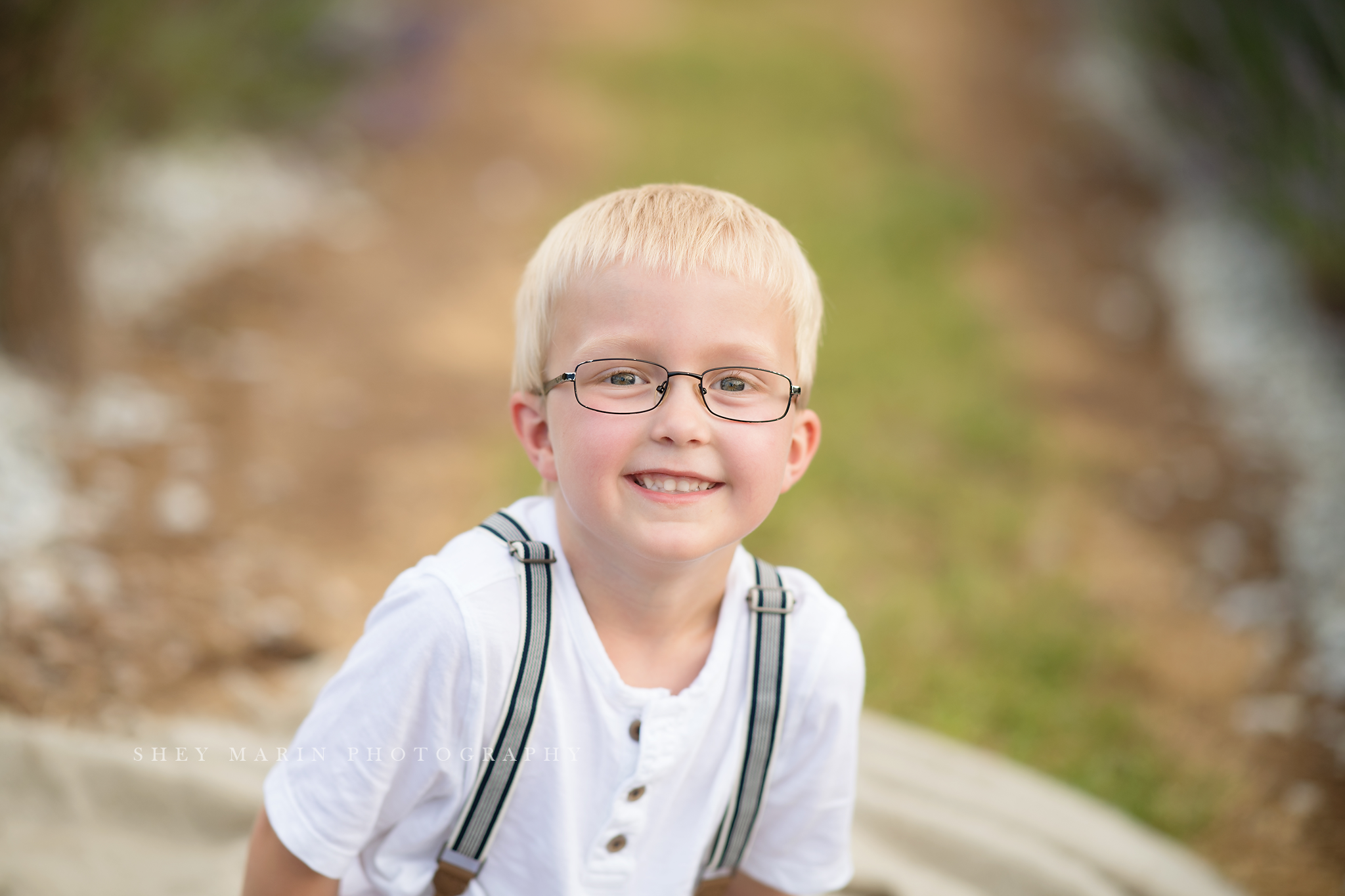 lavender field frederick maryland family photo session