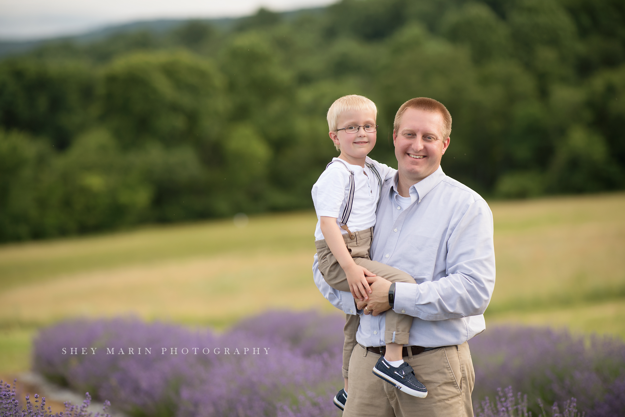 lavender field frederick maryland family photo session