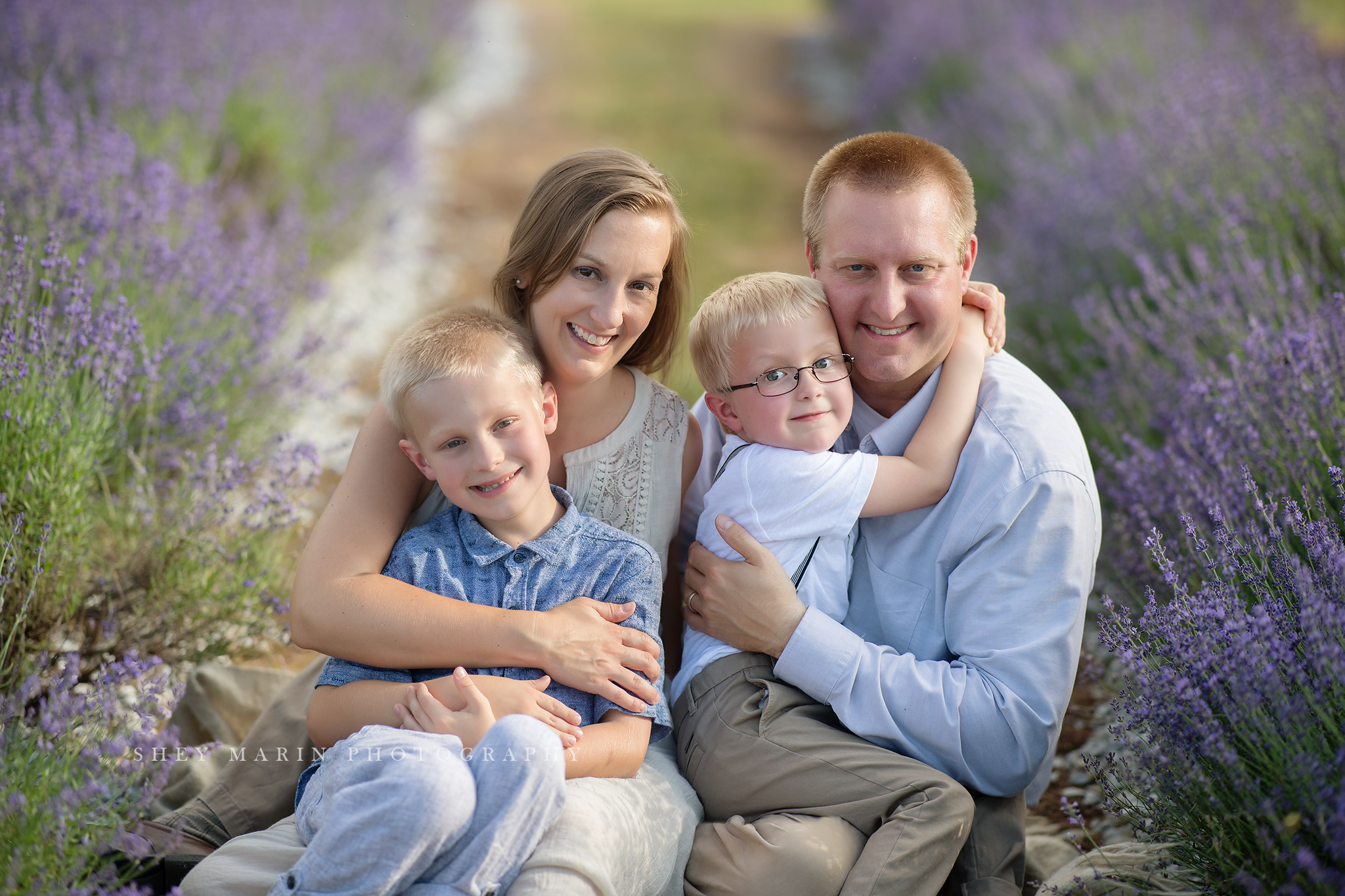 lavender field frederick maryland family photo session