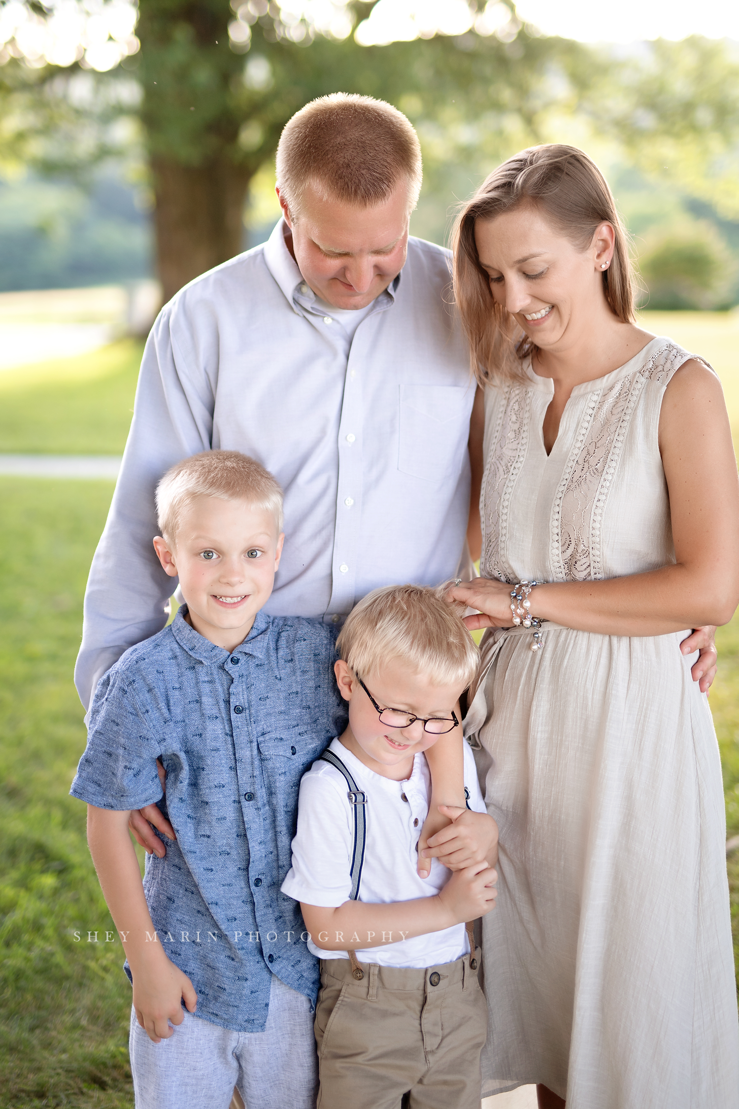 lavender field frederick maryland family photo session