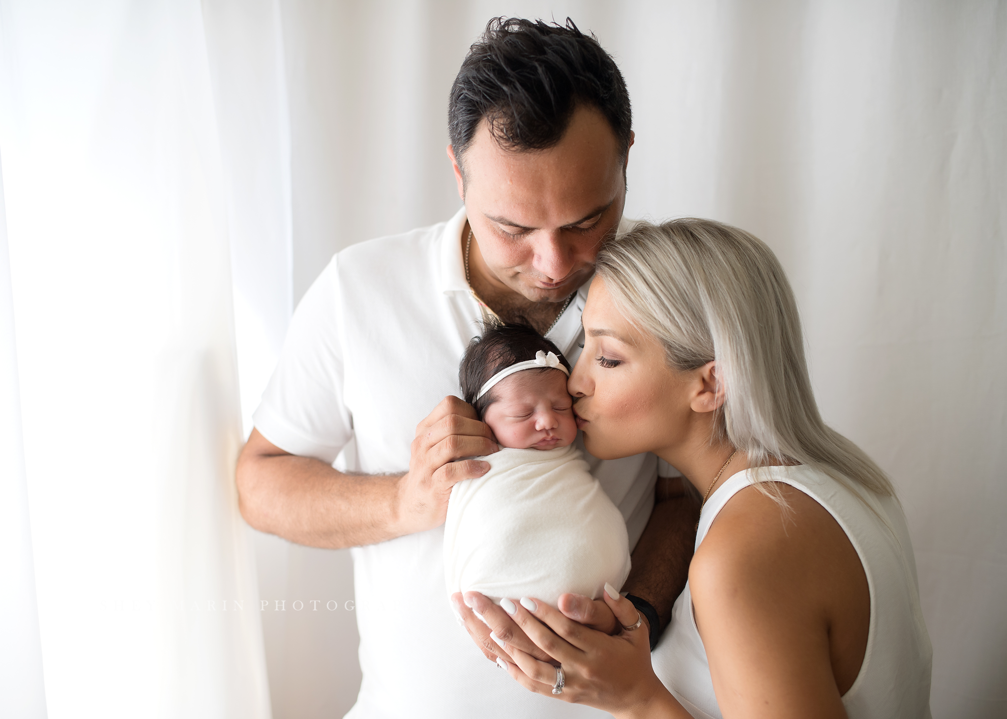 baby girl frederick newborn photographer