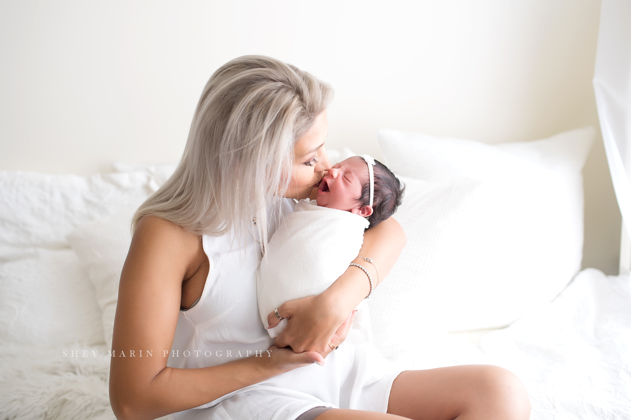 baby girl frederick newborn photographer