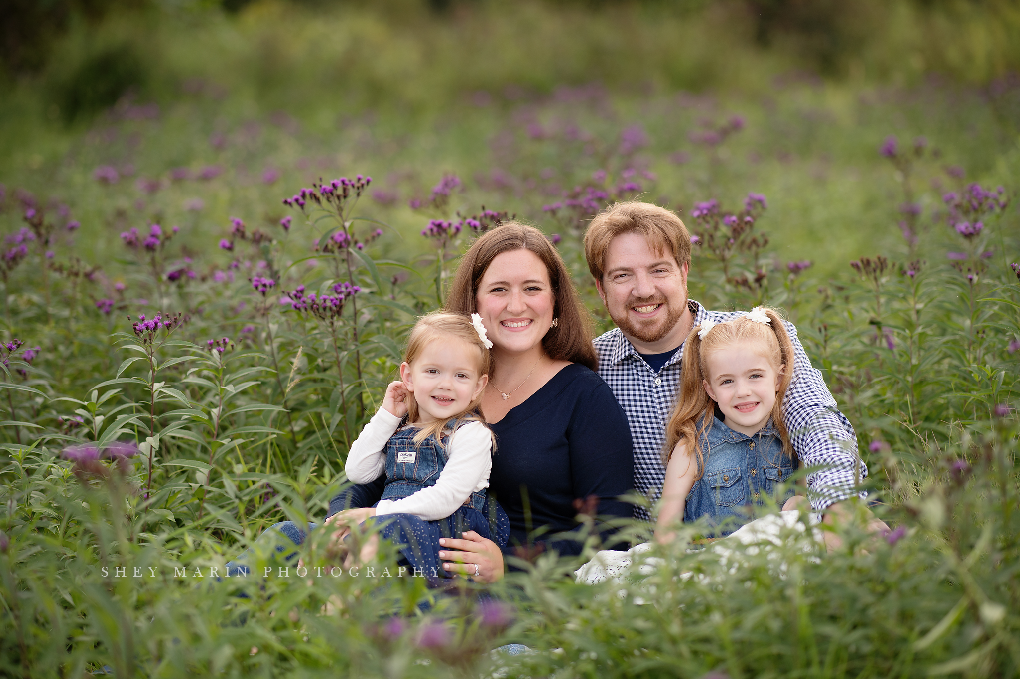 wildflowers and sisters Maryland family photographer