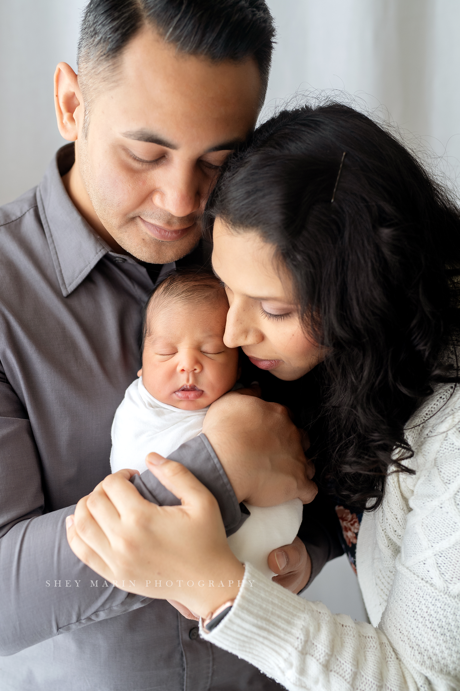 Washington DC adorable newborn photographer