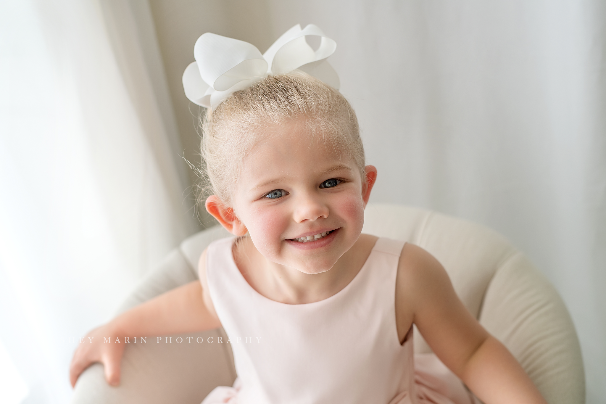 Washington DC children photographer | beautiful sisters