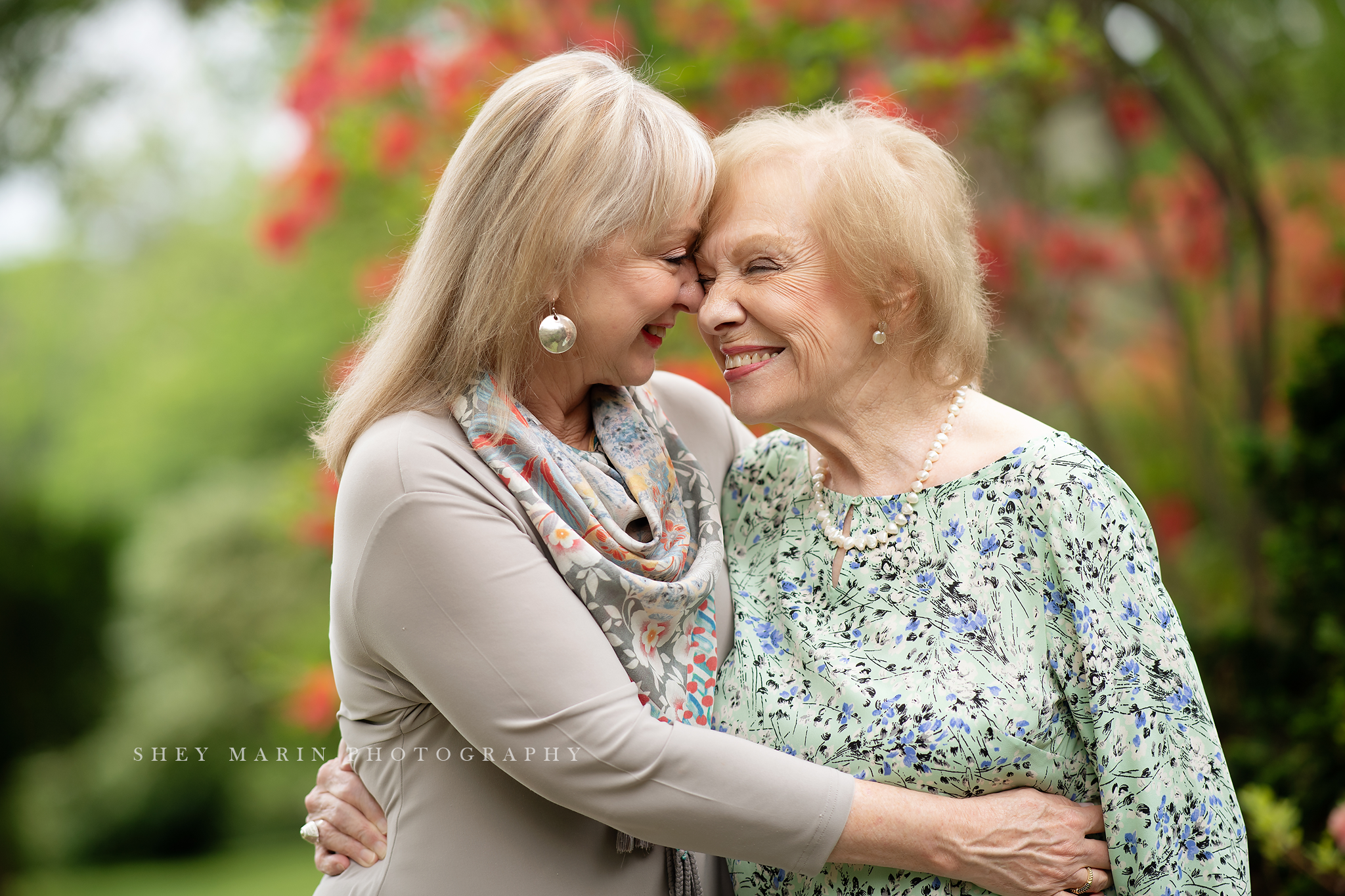 celebrating mom Frederick Maryland family photography