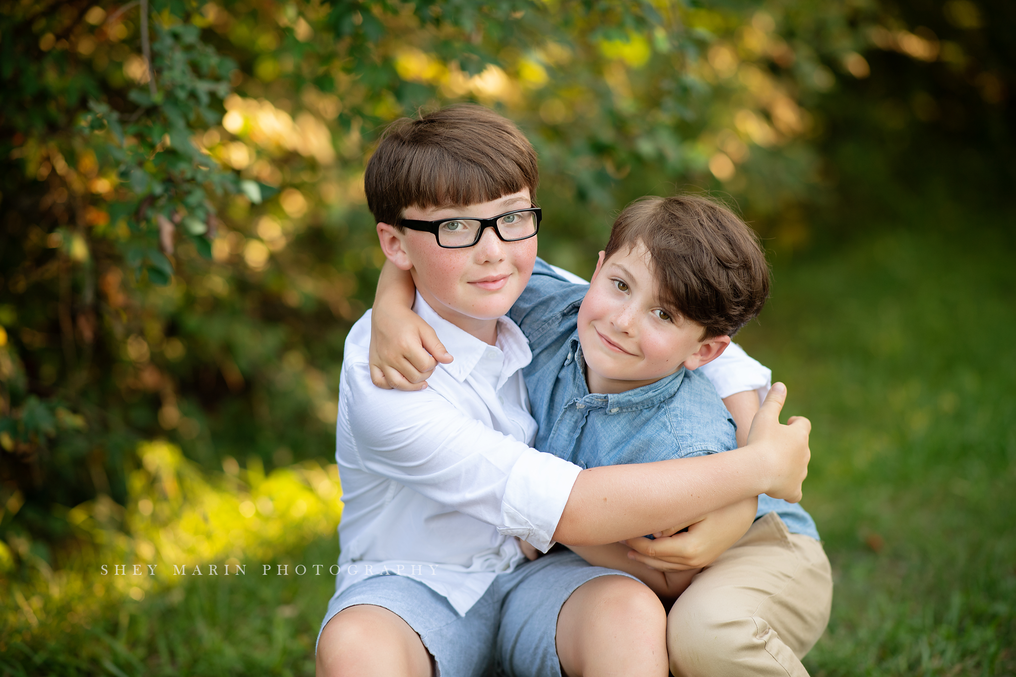 golden hour family photosession frederick maryland