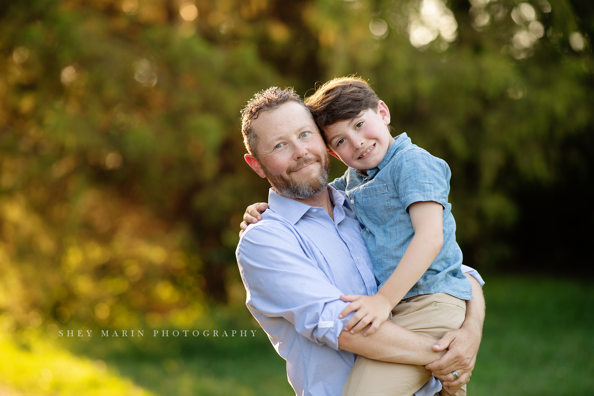 golden hour family photosession frederick maryland