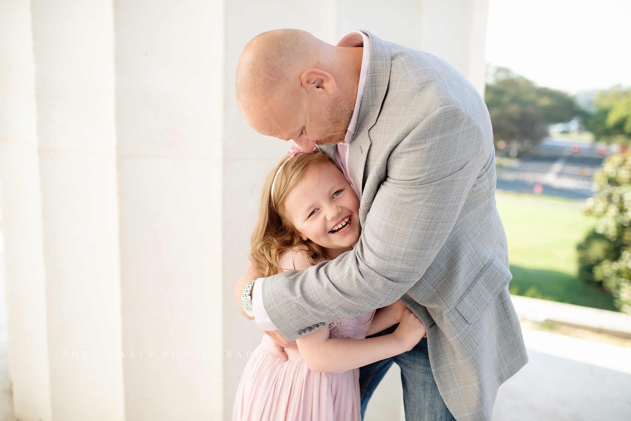 Lincoln Memorial DC monument family photographer