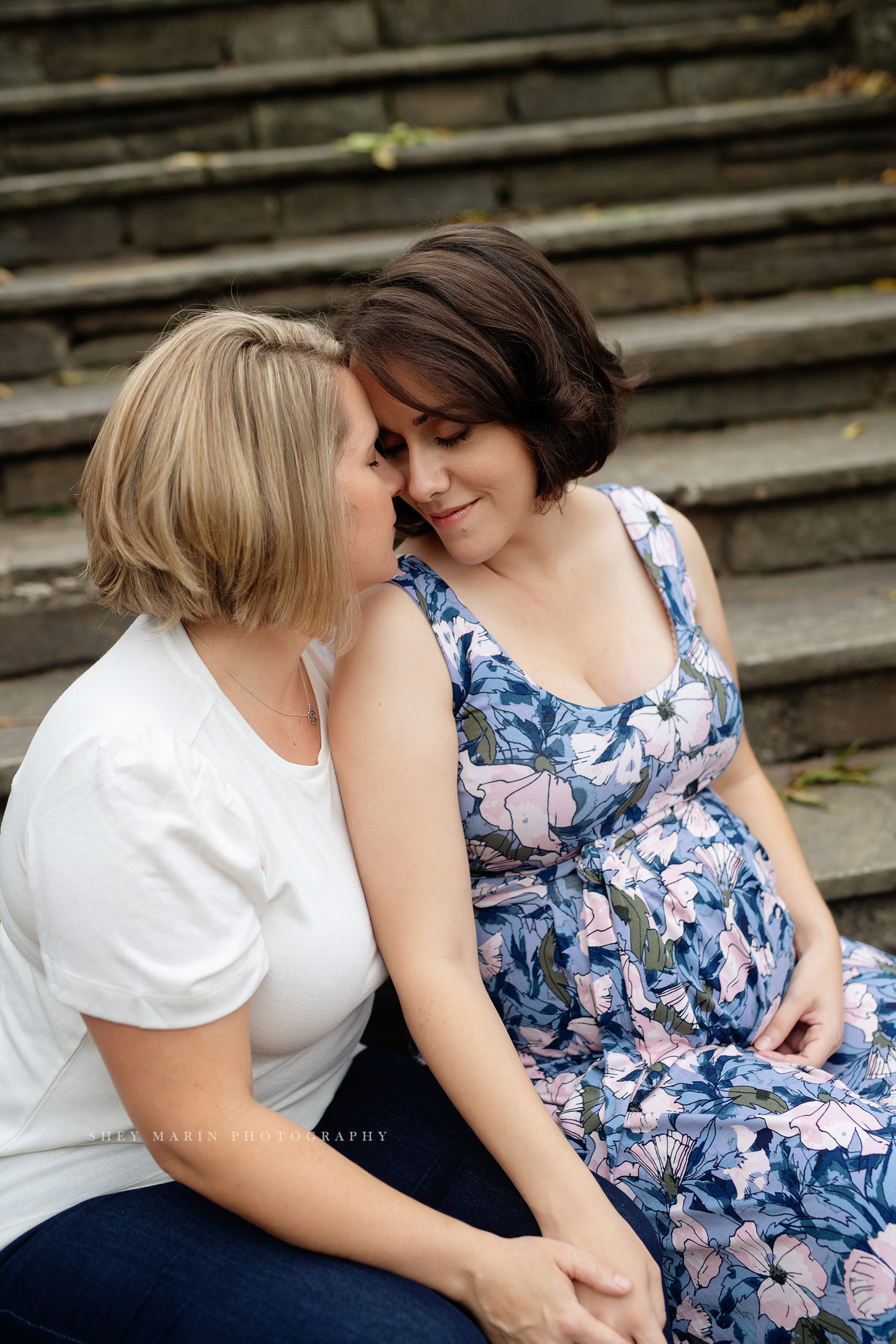 LGBT maternity session